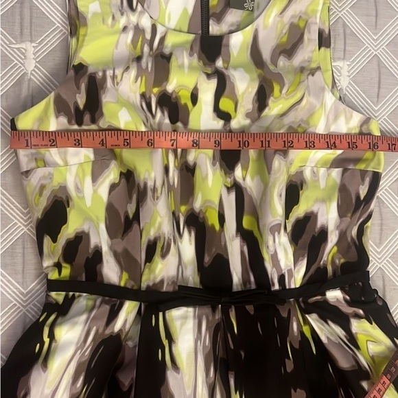 Taylor Green and Black Abstract Mini Dress - Picture 2 of 11